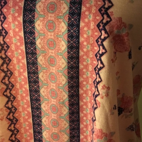 Boho Embroidered front Lace Top Flutter Short Sleeve Open Back Top Large - Picture 7 of 9